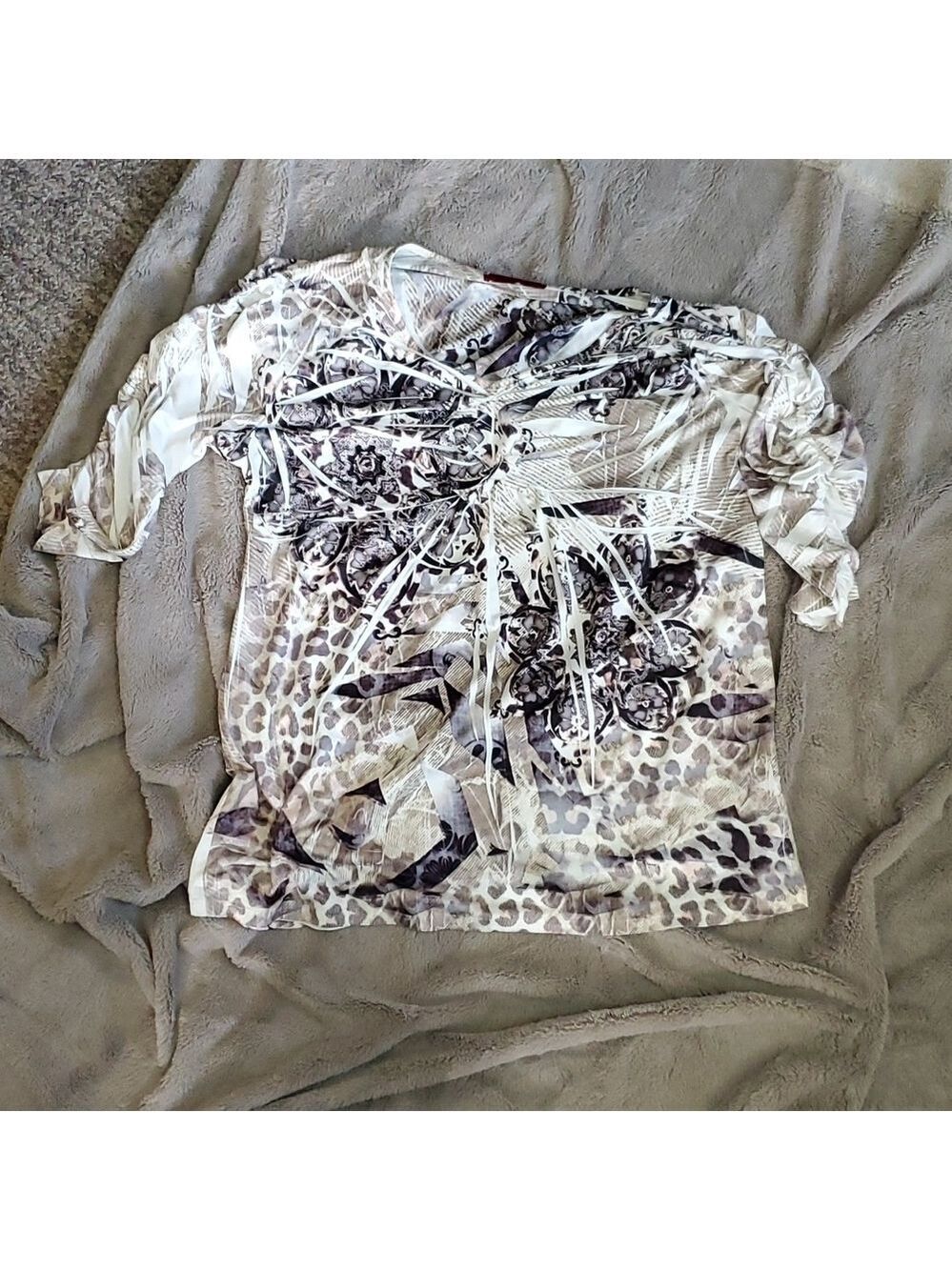 Ladies top size large